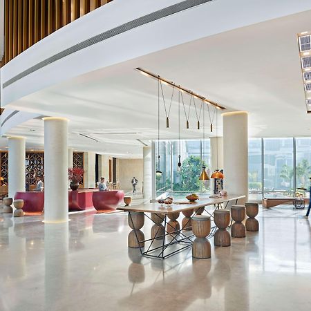 Отель Andaz Delhi, By Hyatt Нью-Дели Экстерьер фото The lobby of the hotel