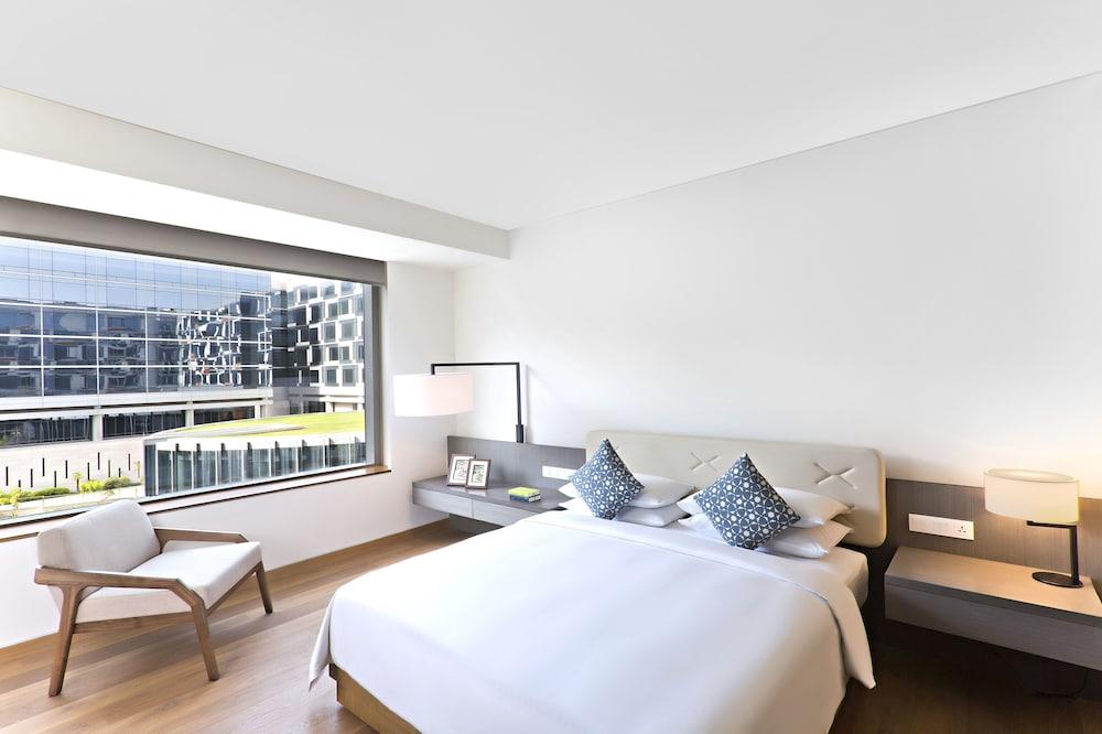 Отель Andaz Delhi, By Hyatt Нью-Дели Экстерьер фото Deluxe Room